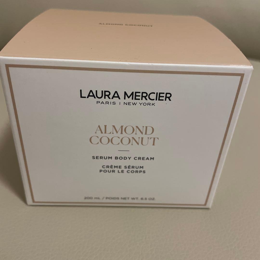 LAURA MERCIER ALMOND COCONT セラムボディクリーム