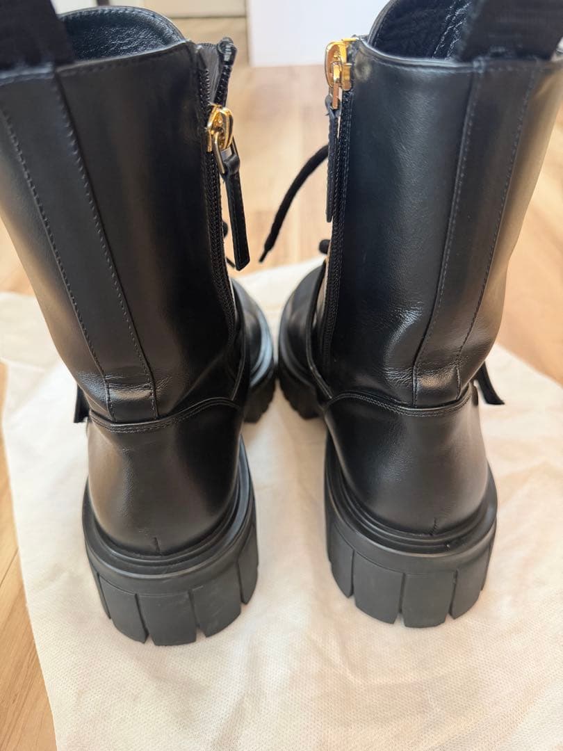 VERSACE ミドルブーツ