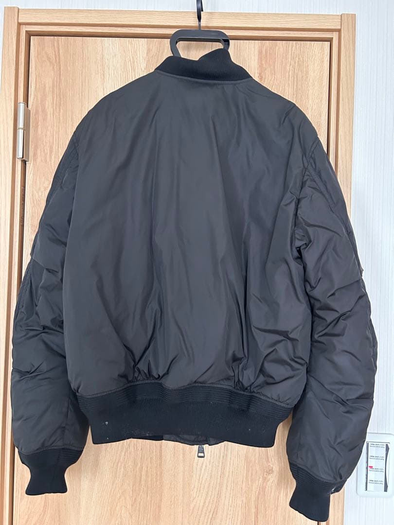 がくがく　MONCLER ALLIX GIUBBOTTO MA-1