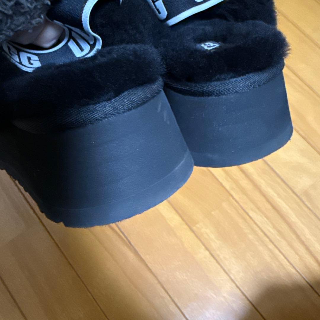 UGG / FUNKETTE 26.0㎝ BLACK