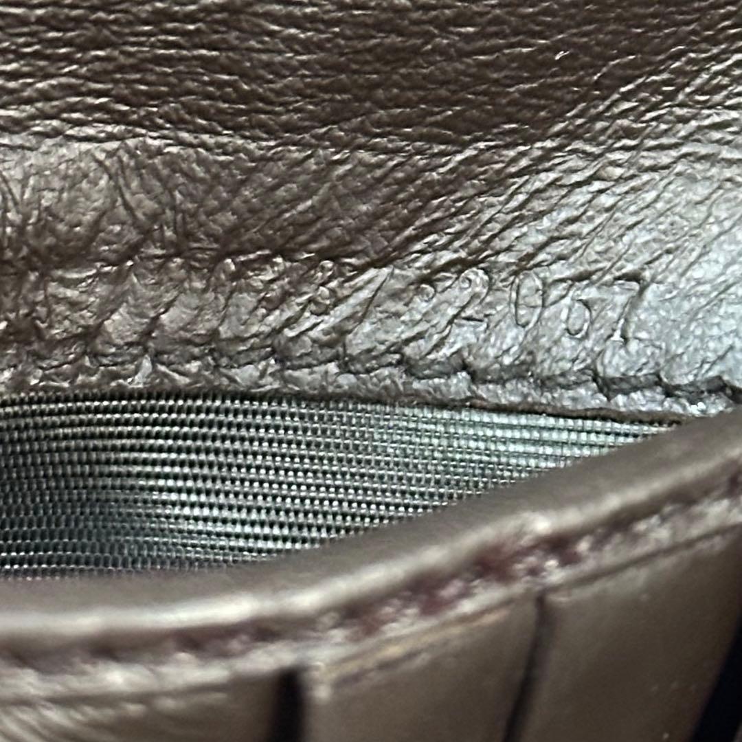 GUCCI グッチ　折り財布　グッチシマ　GG