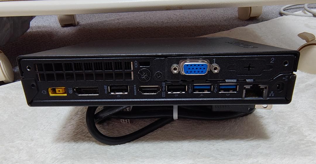 Lenovo ThinkCentre M720q Tiny ミニPC