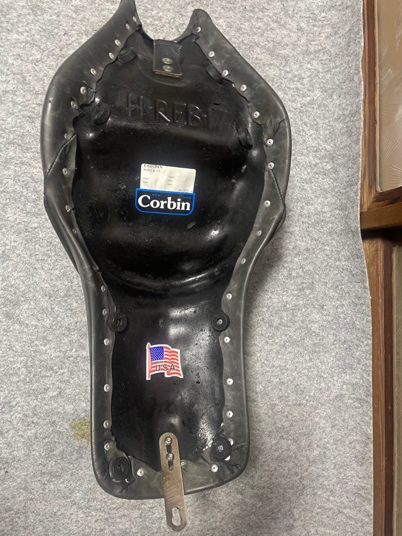 期間限定レブル250 500用 Corbin ガンファイターシート