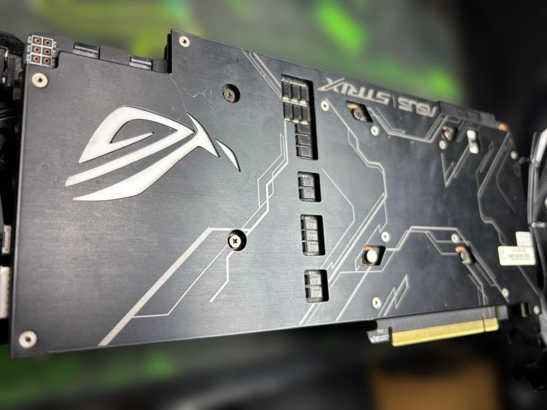 グラフィックボード・グラボ・ビデオカード ASUS ROG Strix Gaming GeForce RTX 2070 S