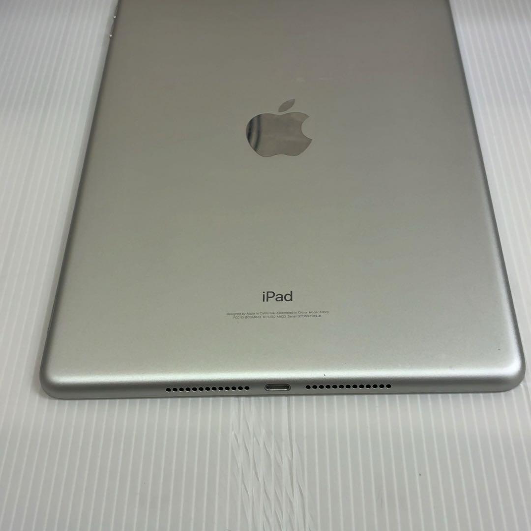 iPad 9.7 32GB celler 第5世代 本体のみ