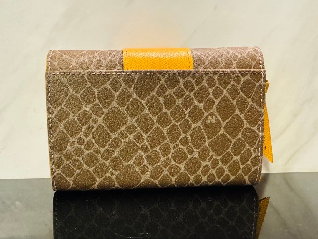 Nina Ricci 二つ折り財布 グレインヌーボーパース 85-8003