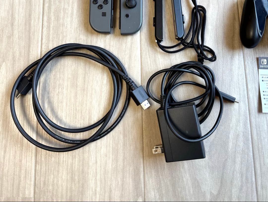Nintendo Switch 本体 グレー バッテリー強化版 付属品全て有り