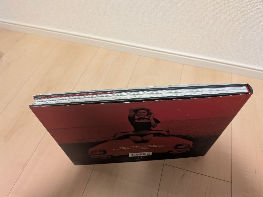 洋書 Jaguar E-Type: 50 Years of a Design Icon