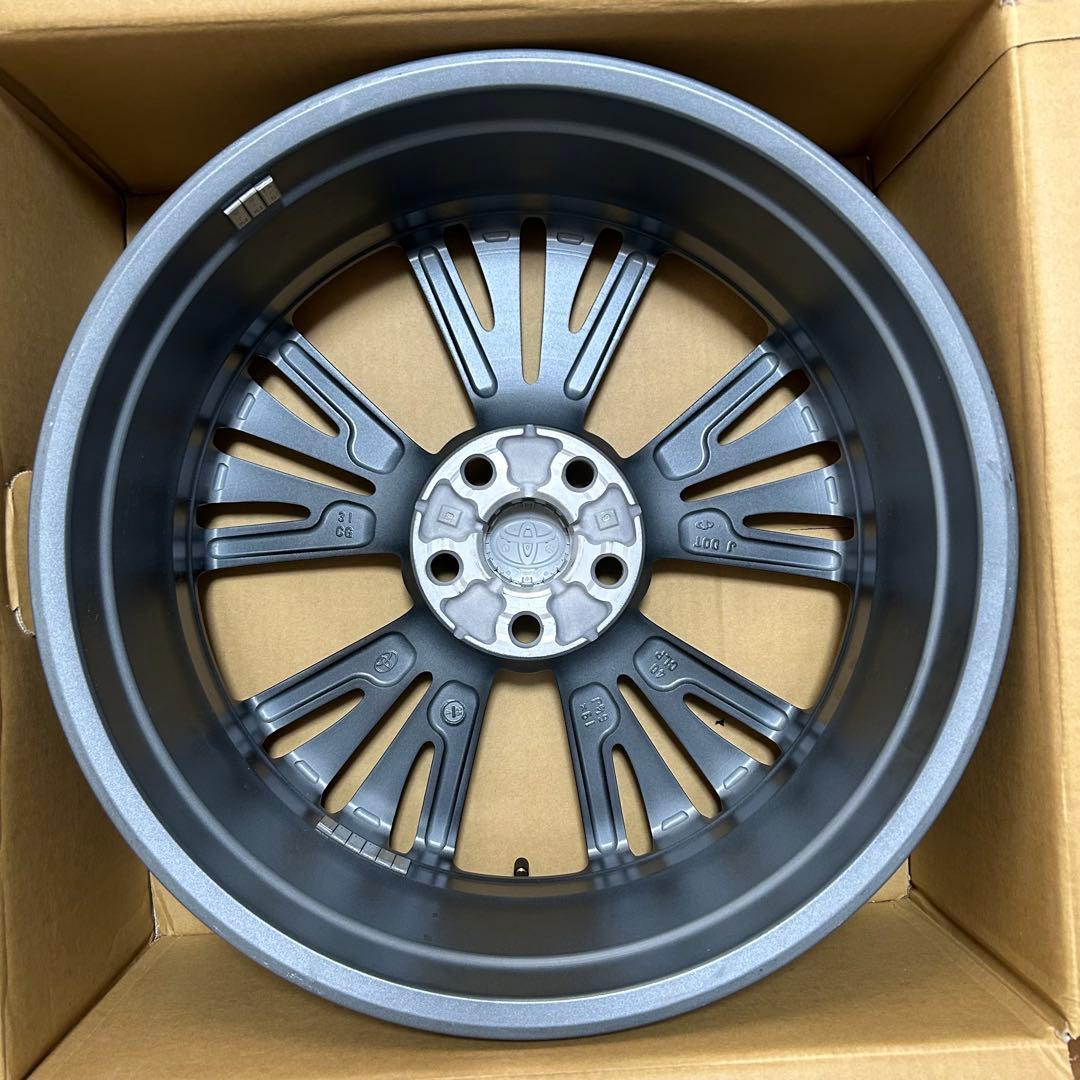 トヨタ プリウス 純正アルミホイール19インチ　納車後即外し　美品