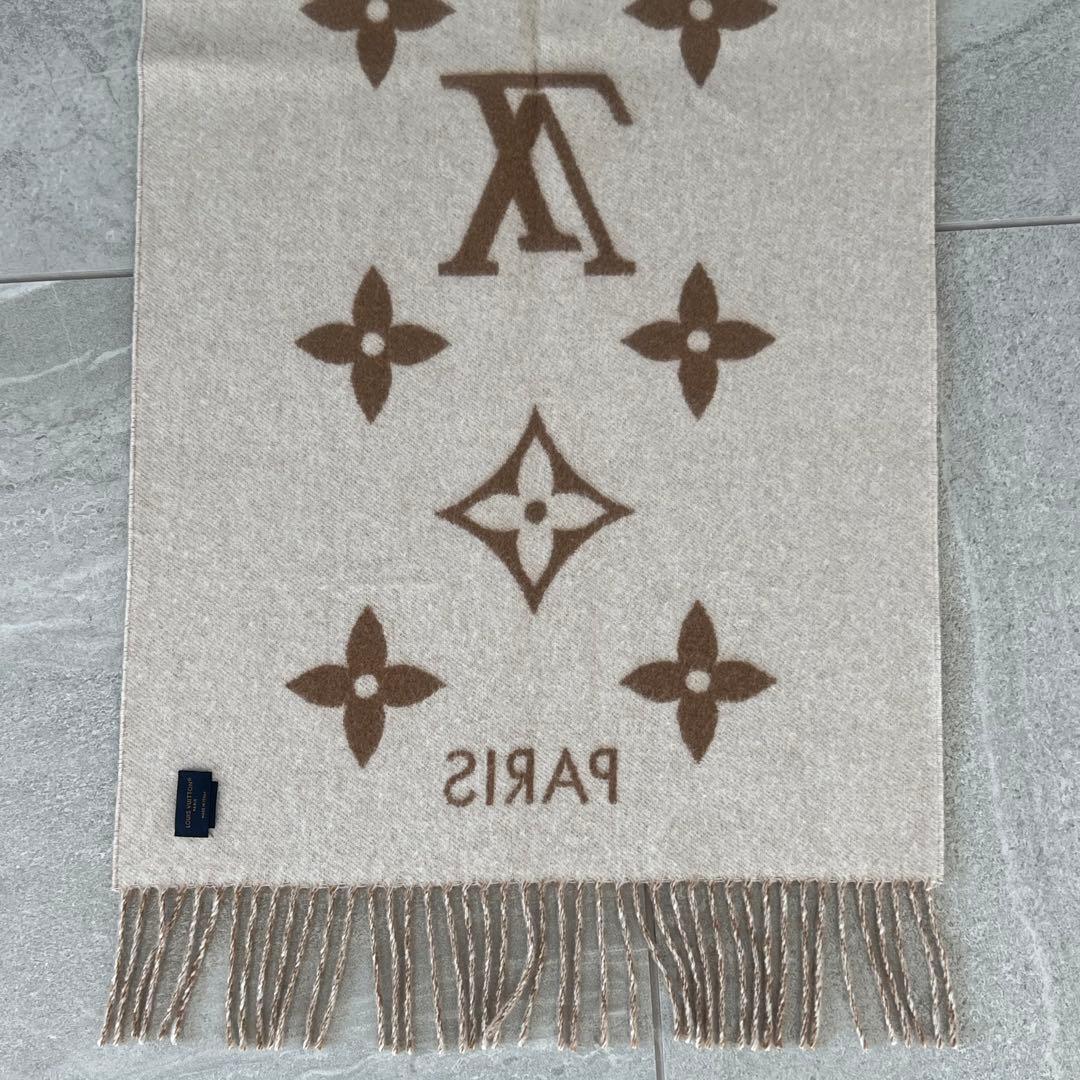 LOUIS VUITTON マフラー　レイキャビック
