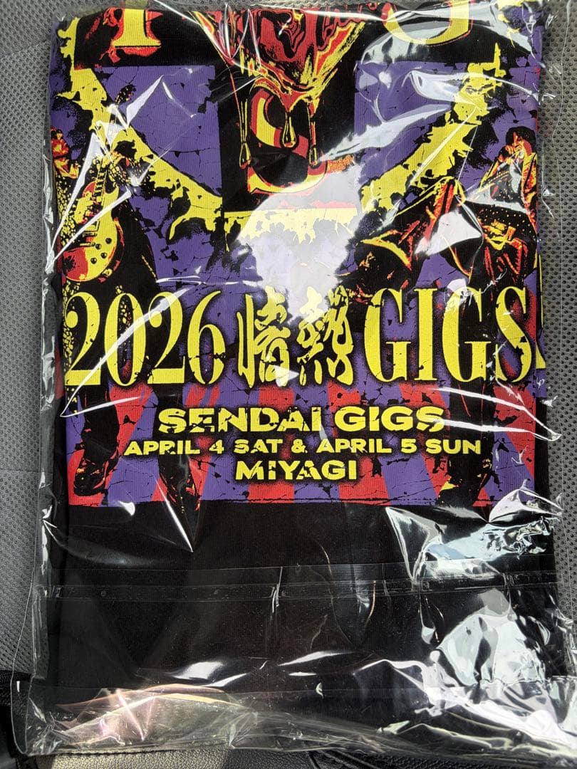 【新品】B'z SHOWCASE2026情熱GIGS Tシャツ Lサイズ オマケ