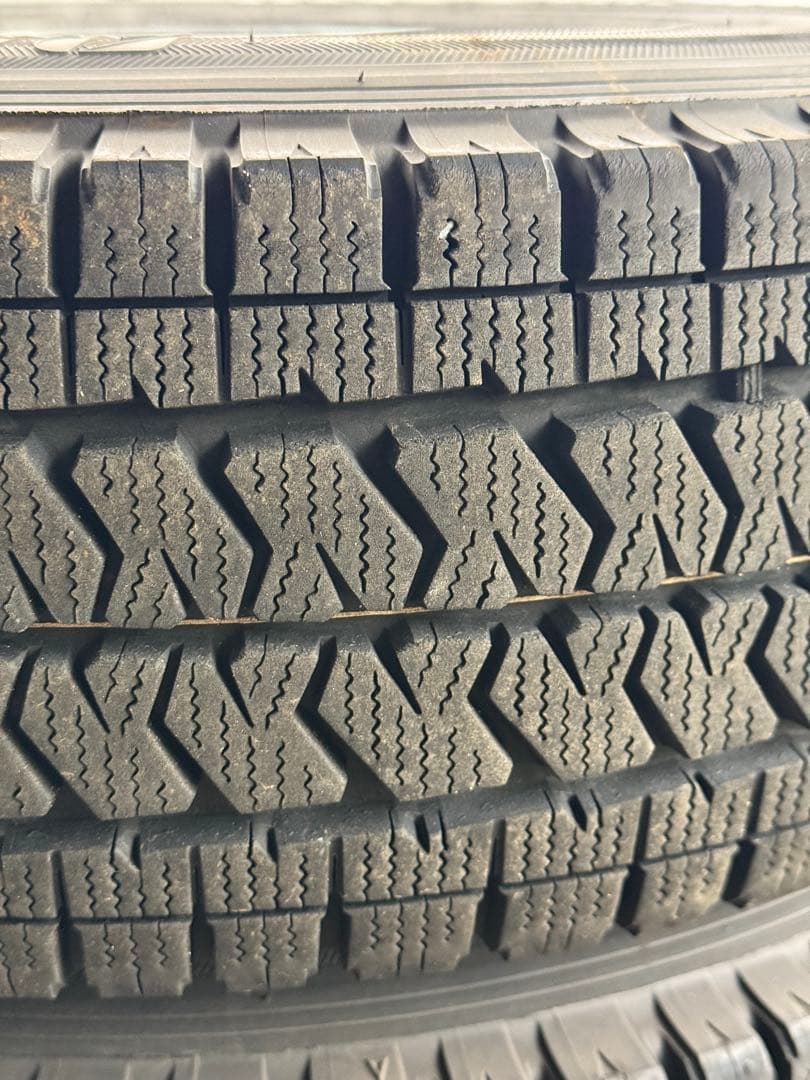 プロボックスBLIZZAK VL10A 2024年製造　165/80R13