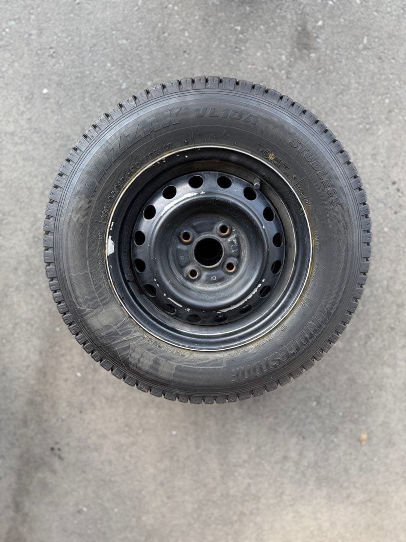 プロボックスBLIZZAK VL10A 2024年製造　165/80R13