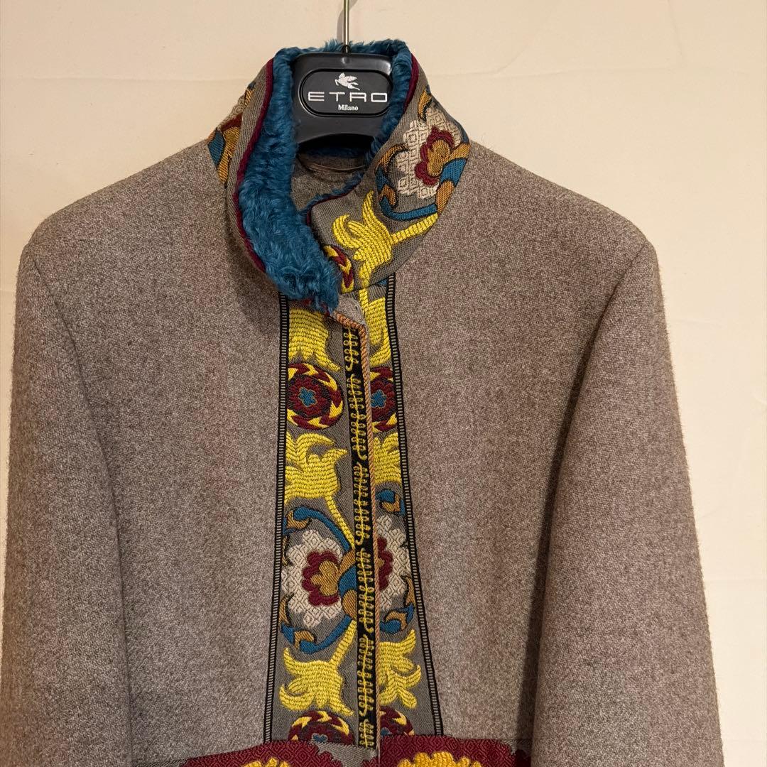 ETRO 刺繍入りグレージュコート　美品