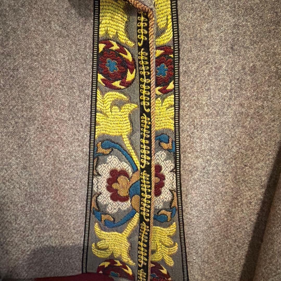 ETRO 刺繍入りグレージュコート　美品