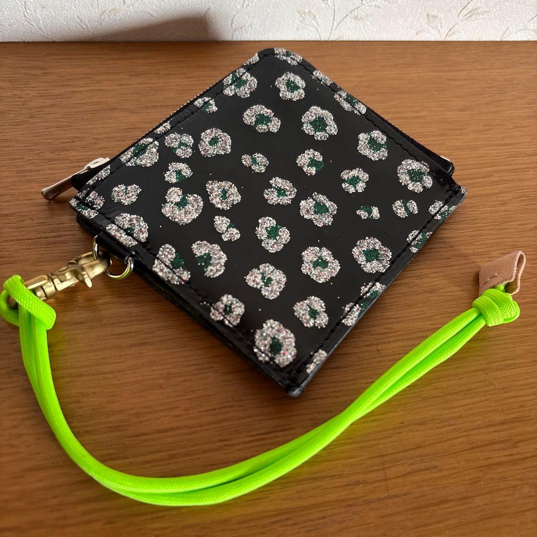 美品◆PETTICA◆ペチカ革財布ファーストウォレット【きらばな】パラコード付き