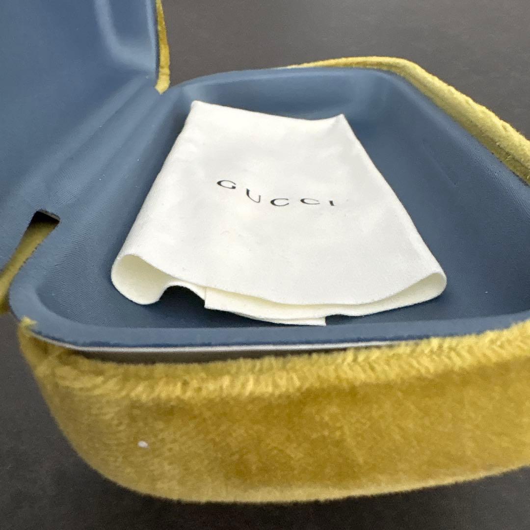 即*️様 [美品] GUCCI ブラック サングラス ケース付き