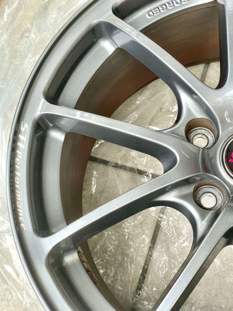 STI パフォーマンスホイール 18インチ 8.5J +53 マットガンブラック