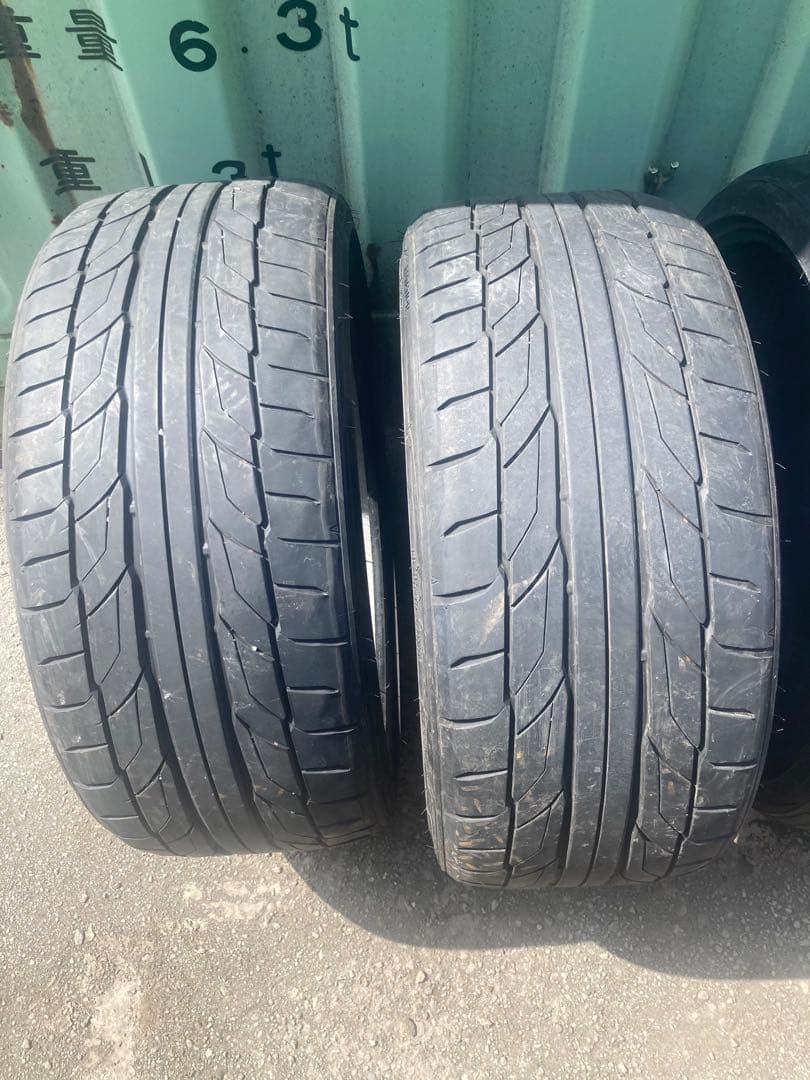 タイヤ・ホイール NITTO NT555 G2 245/35/21