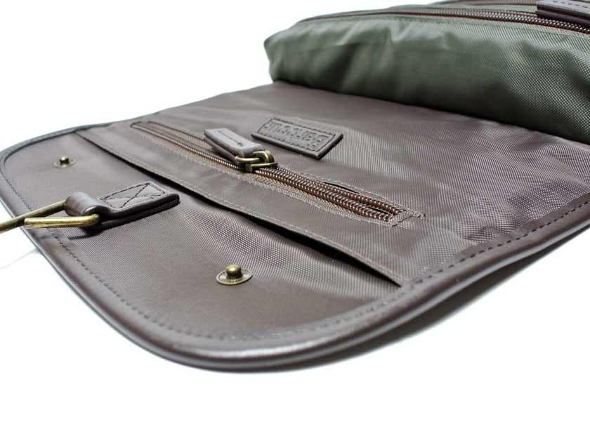 新品【バブアー】ドライワックスド コットン・ハンギング ウォッシュバッグ