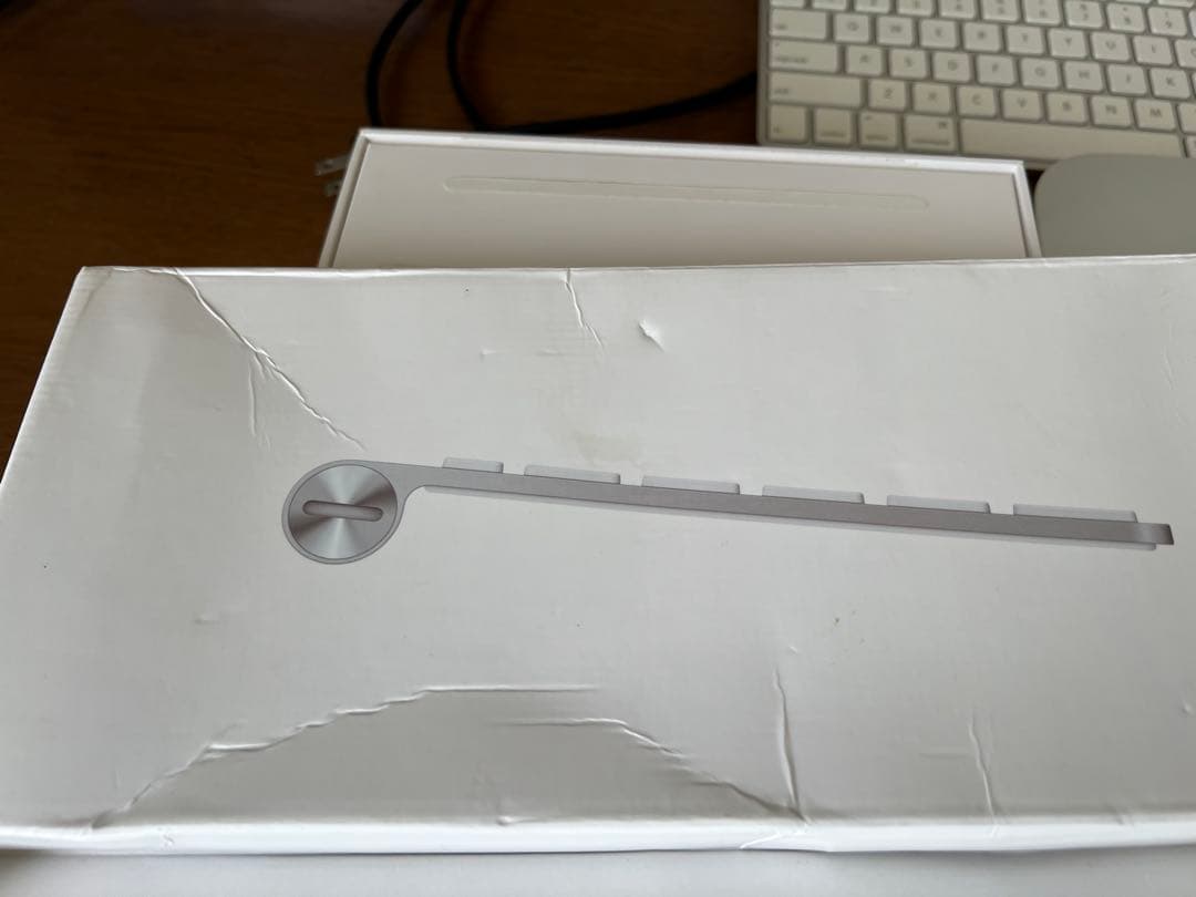 Apple Mac mini M2 8G/256GB ワイヤレスキーボード