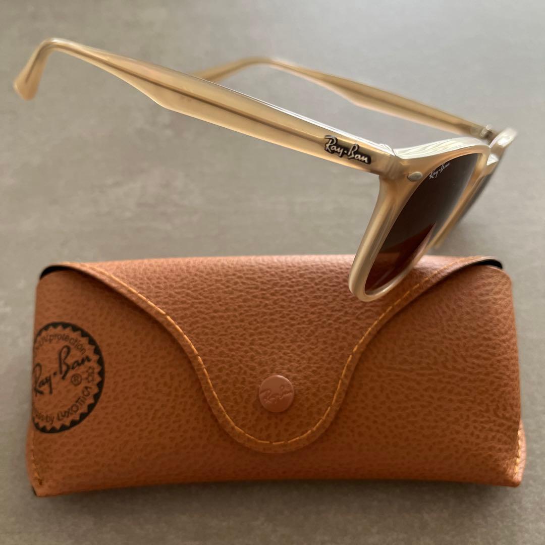 Ray-Ban ベージュフレーム サングラス レディース