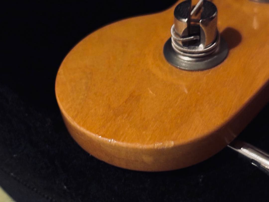 ベース Fender USA American Vintage 62 Jazz Bass