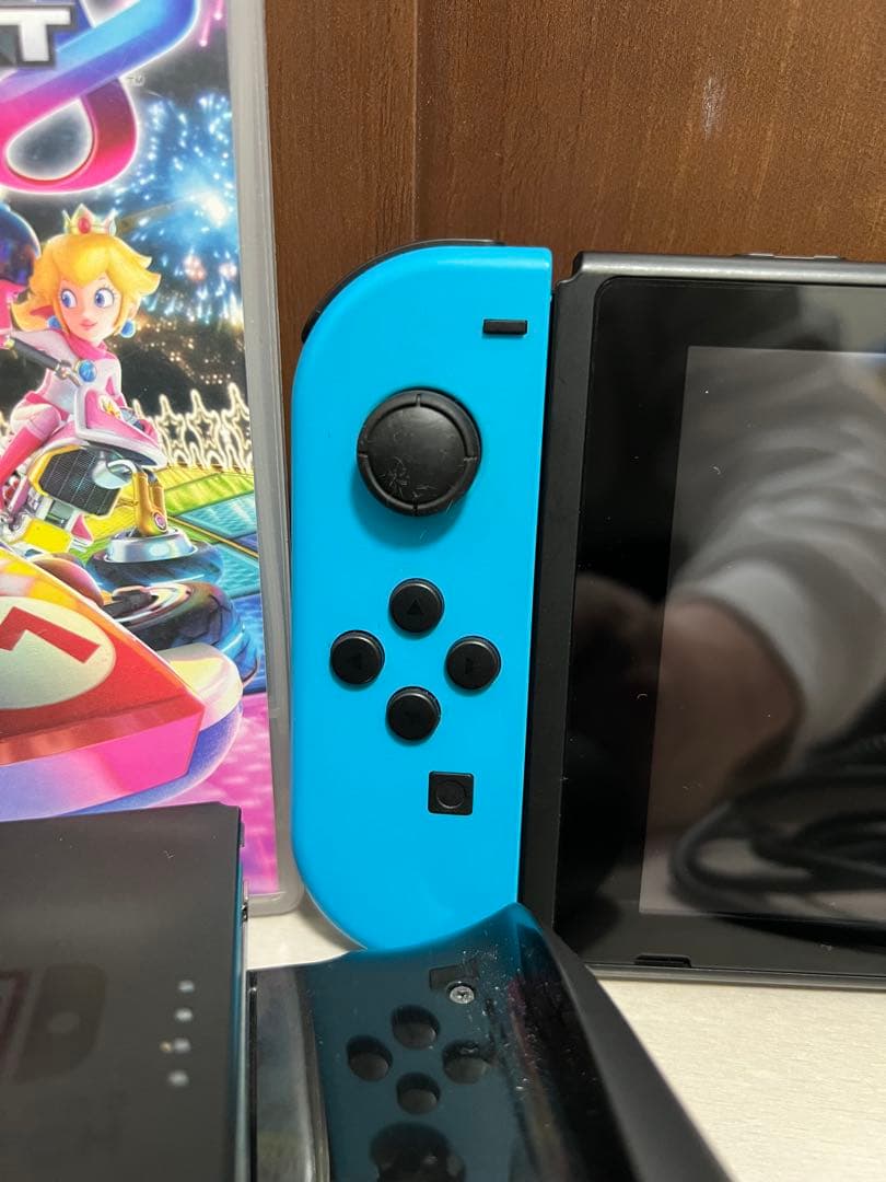 ウ*ン様 Nintendo Switch ネオンブルー/ネオンレッド 本体 箱な