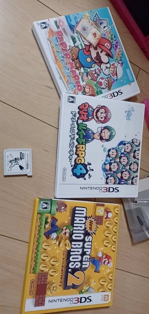 ニンテンドーDSi本体スーパーマリオソフトセット！タッチペンとソフトケース付き☆