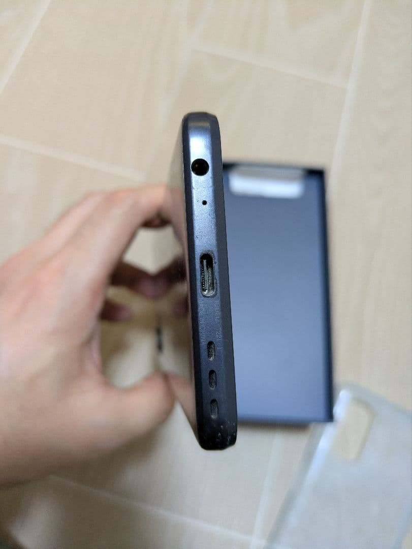 moto g 5G 本体