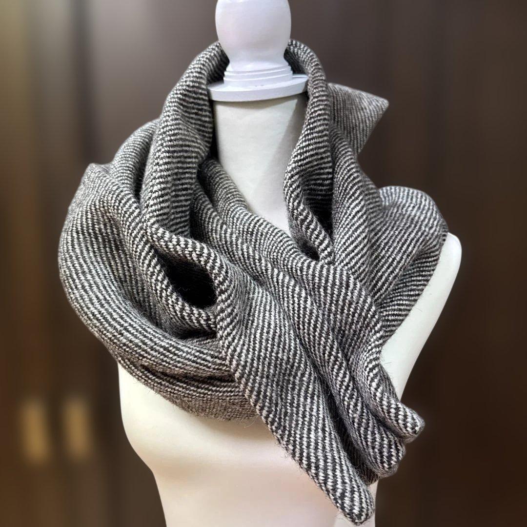 Yohji Yamamoto +Noir ヘリンボーン変形ストール