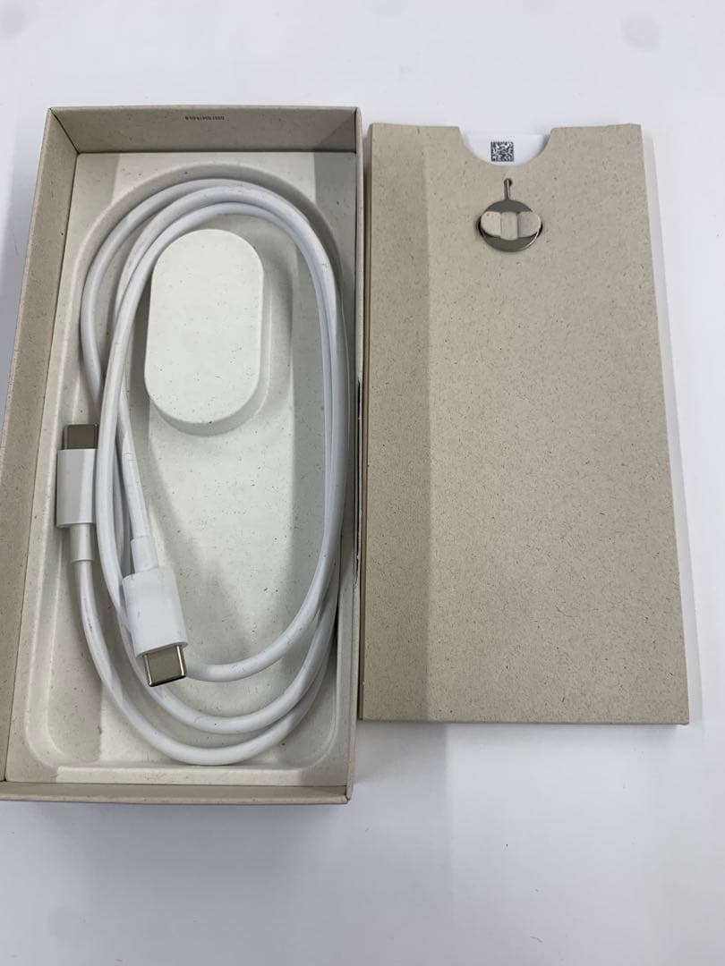 Google Pixel9a 128GB 手帳型ケースつけれます黒、紺