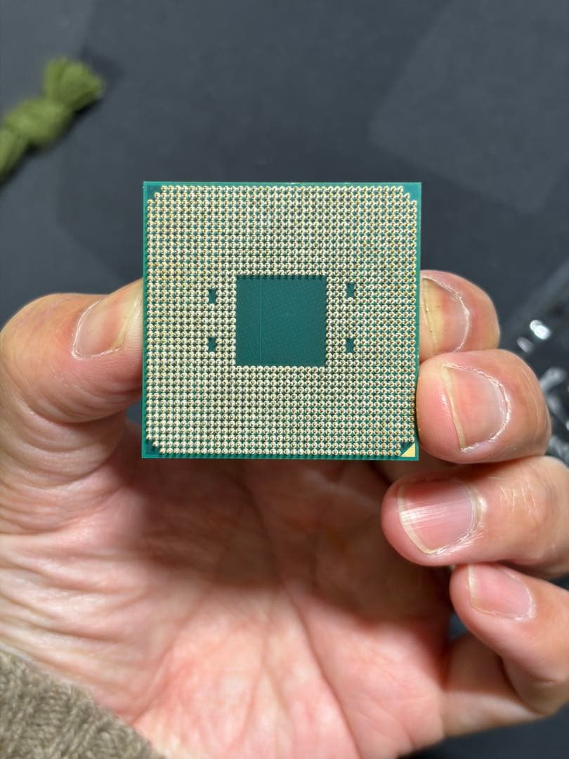 ryzen 3700x cpu 稼動品　本体のみ