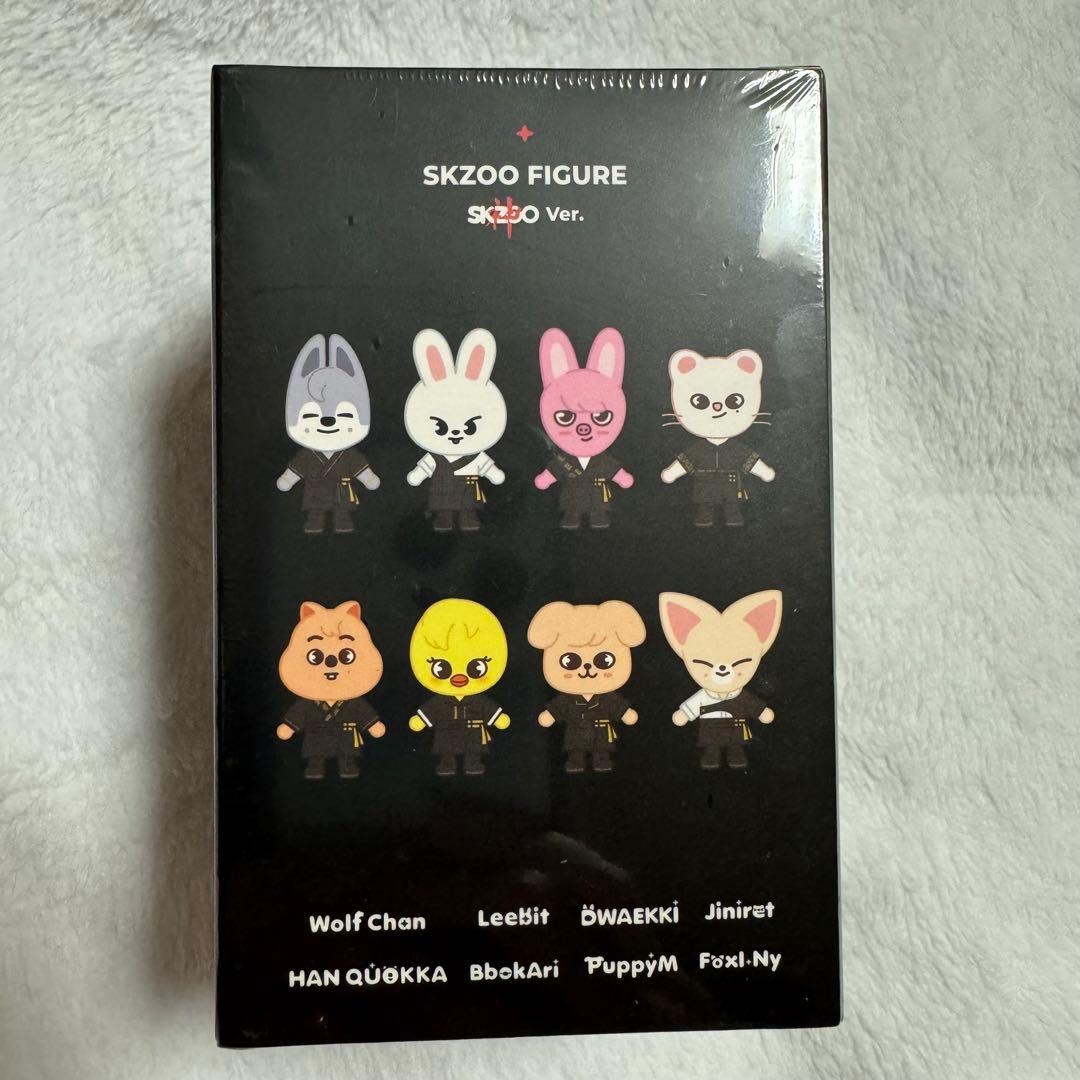 新品 StrayKids スキズ フォクシニー SKZOO フィギア 神メニュー