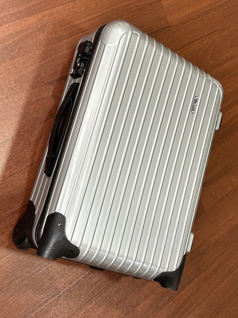 RIMOWA サルサ 2輪 機内持ち込みサイズ