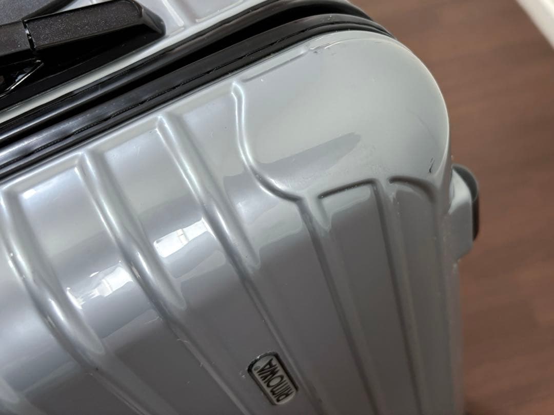 RIMOWA サルサ 2輪 機内持ち込みサイズ