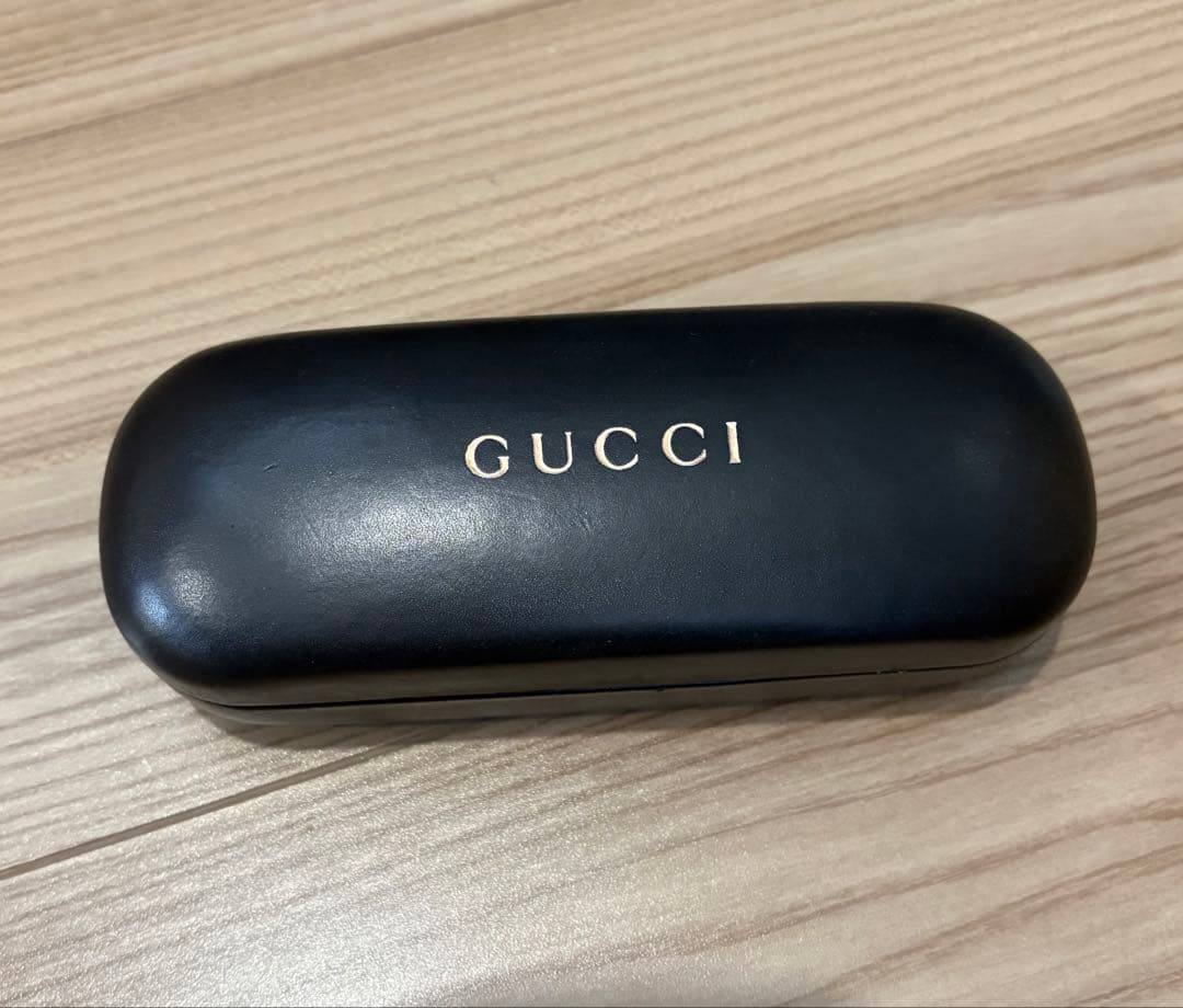 GUCCI サングラス　ティアドロップ