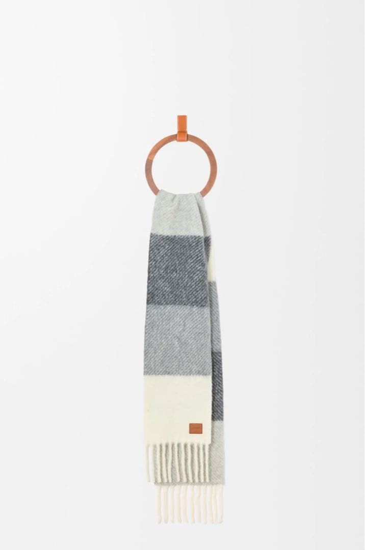 LOEWE アルパカ　マフラー