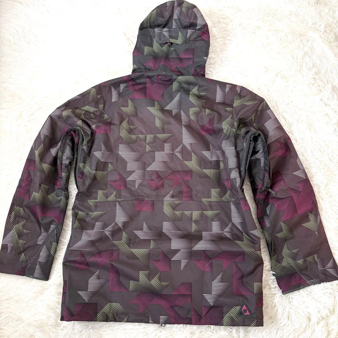 極美品☆BURTON☆バートン　スノーボードウェア　スキー　上下　Mサイズ　総柄