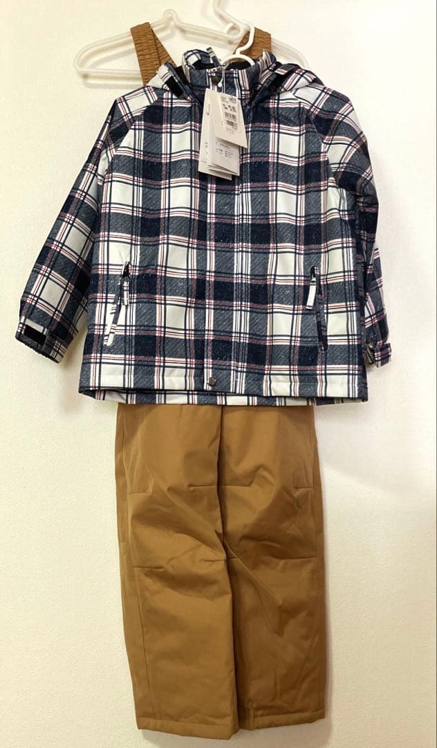 キッズ　スキーウェア上下　ネイビー チェック１３０㎝　女の子　タグ付き未使用