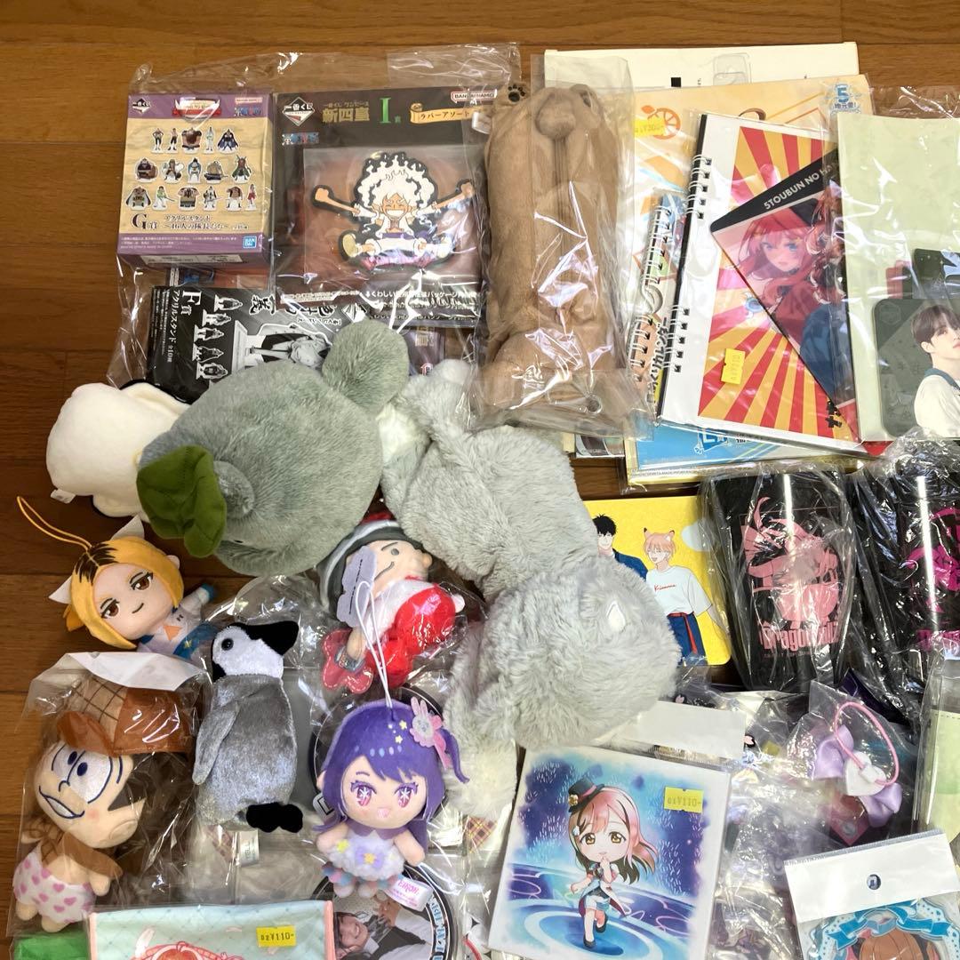 110サイズ アニメグッズなど 大量 まとめ売り