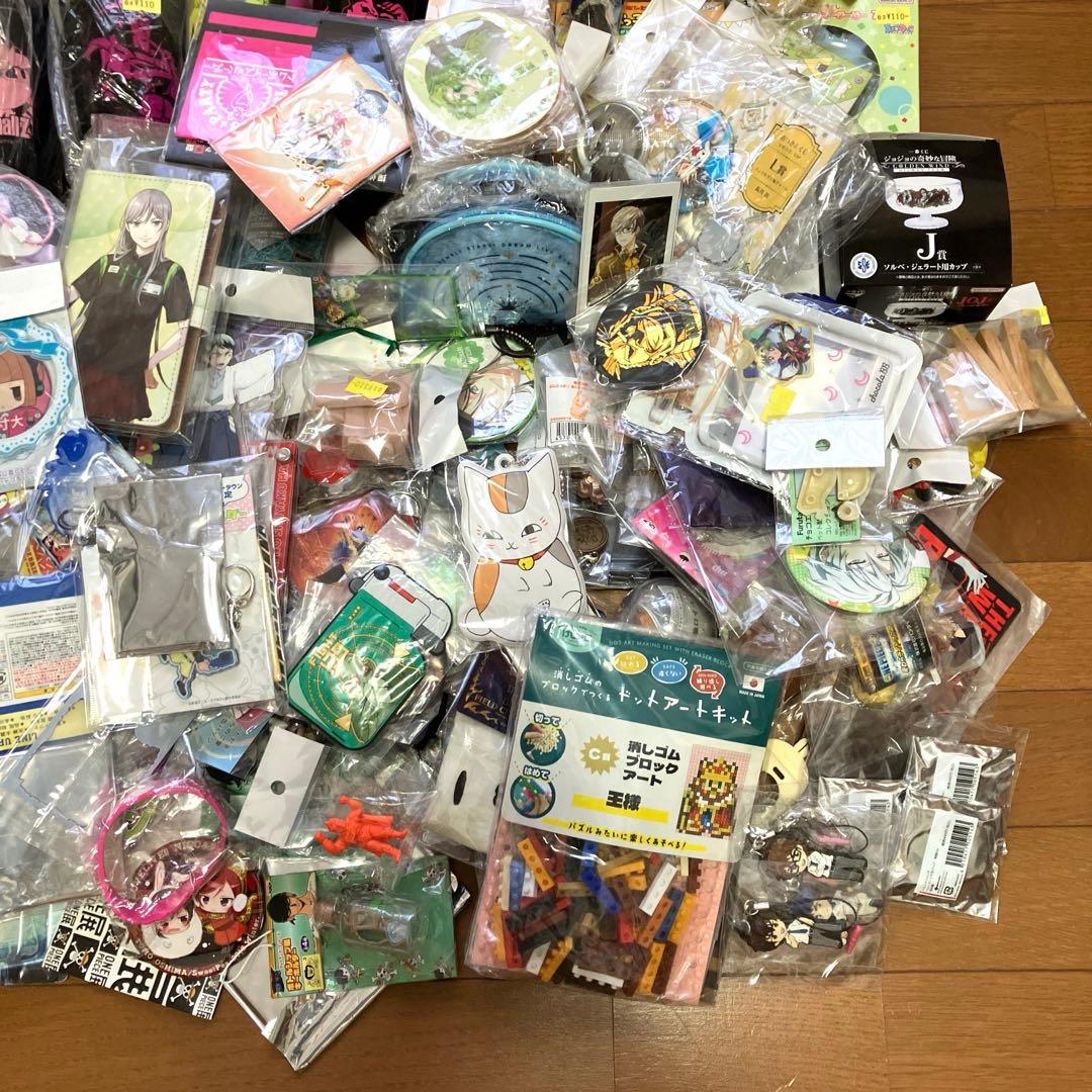 110サイズ アニメグッズなど 大量 まとめ売り