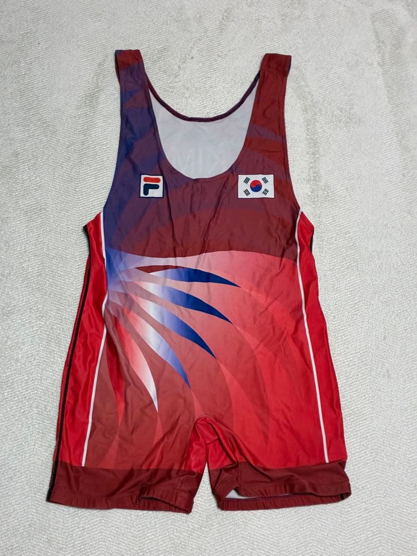 金選手 レスリングシングレット