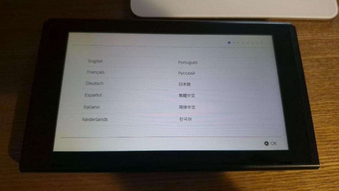 Nintendo switch 2018年モデル　908KS