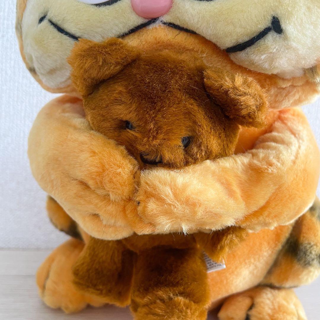 【期間限定バラ売★激レア★】ガーフィールド 大きめぬいぐるみ　プーキー抱っこ
