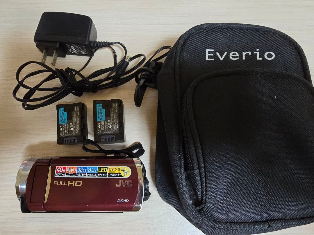 ★美品・JVC Everio GZ-E265 大容量バッテリー付