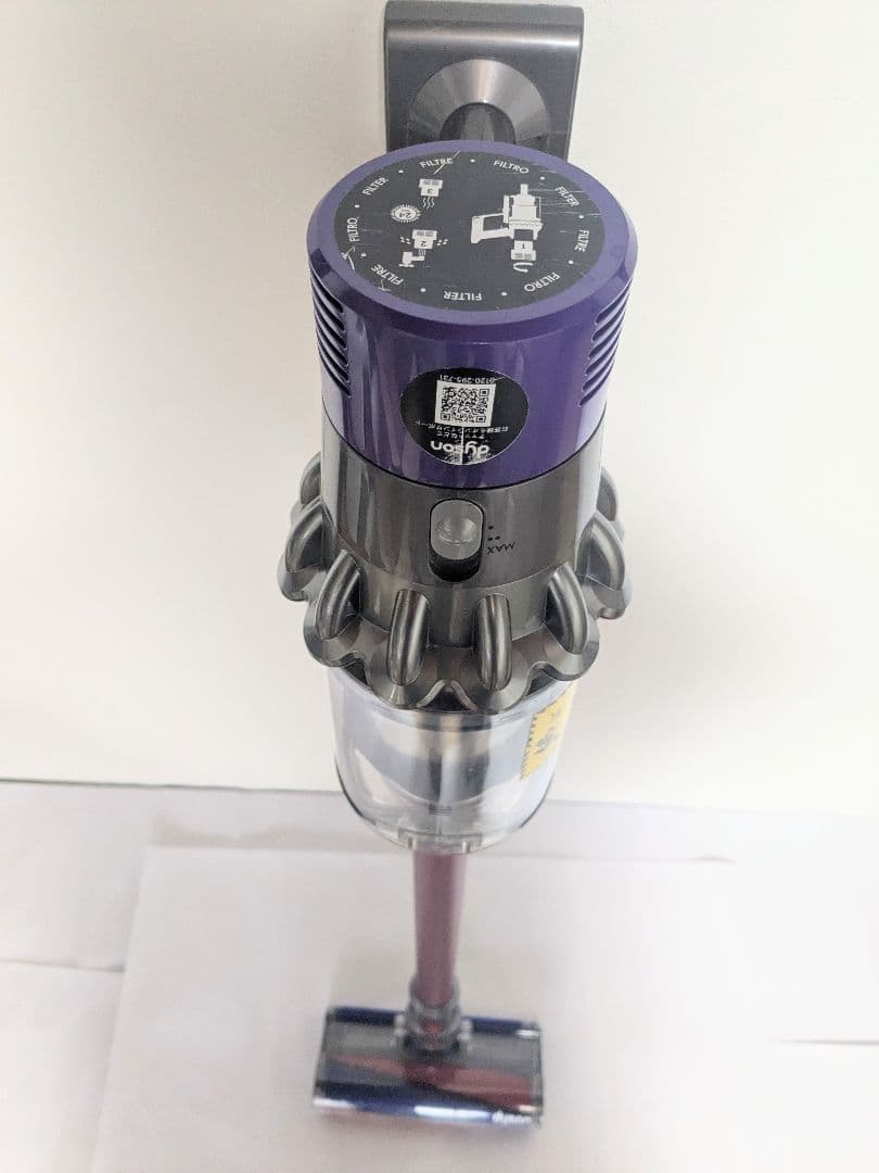 美品【55分稼働】ダイソン掃除機V10 SV12　➂