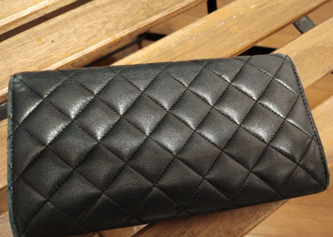 CHANELマトラッセ財布黒レザーシャネル