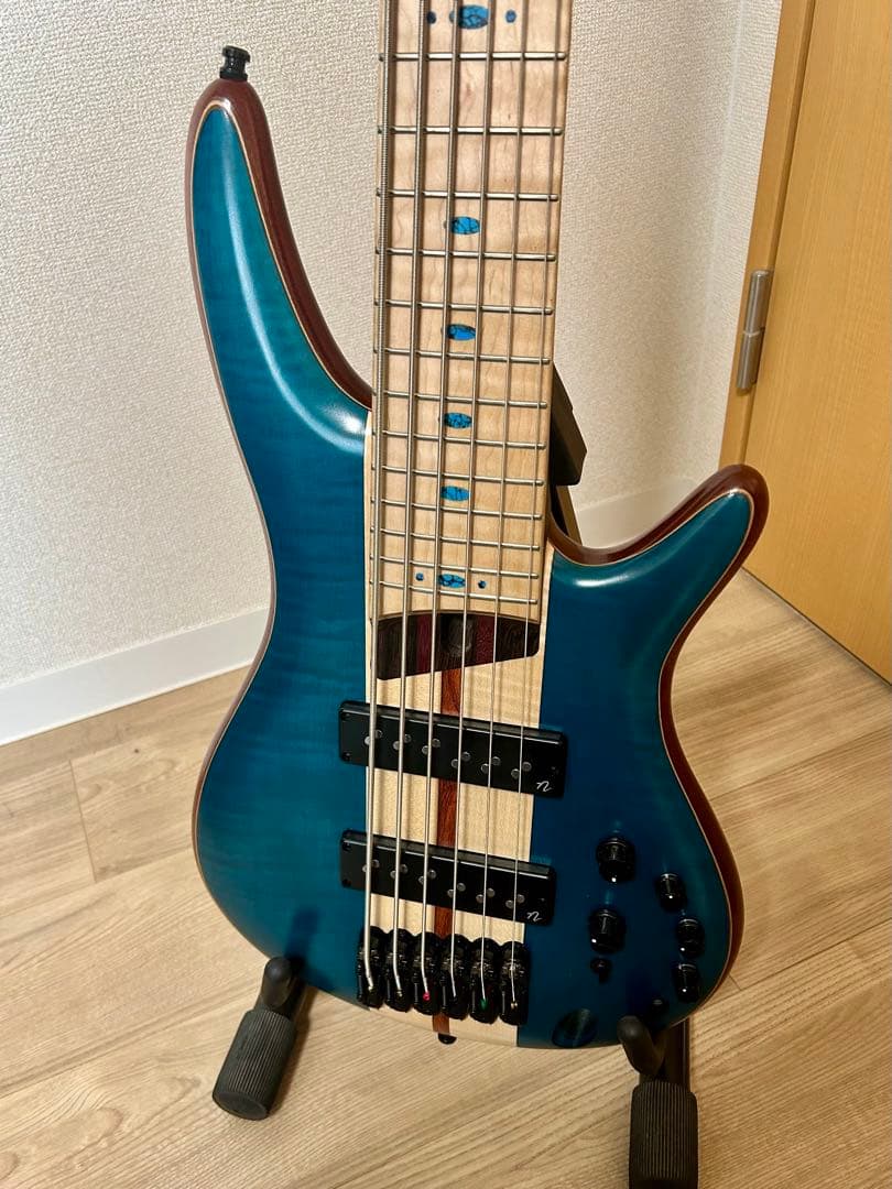 Ibanez SR1426B Premiumシリーズ 6弦ベース