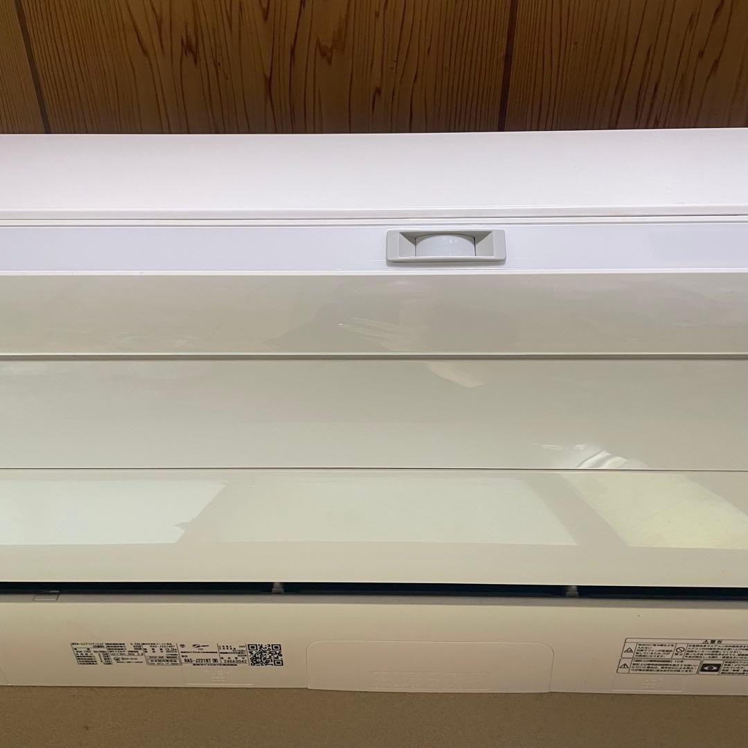 2022年製 東芝 ルームエアコン 6〜8畳用 RAS-J221RT(W)